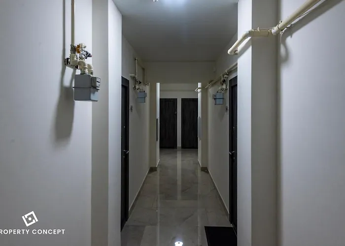 922 Apartment *