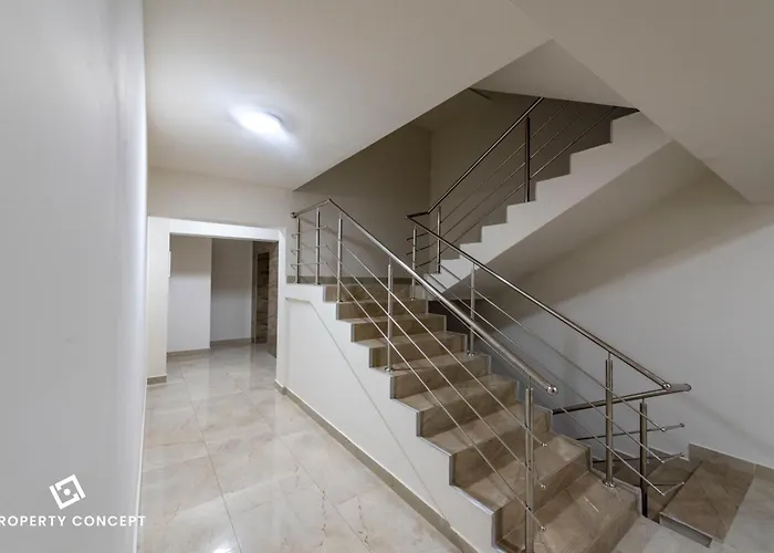 Apartment 922
